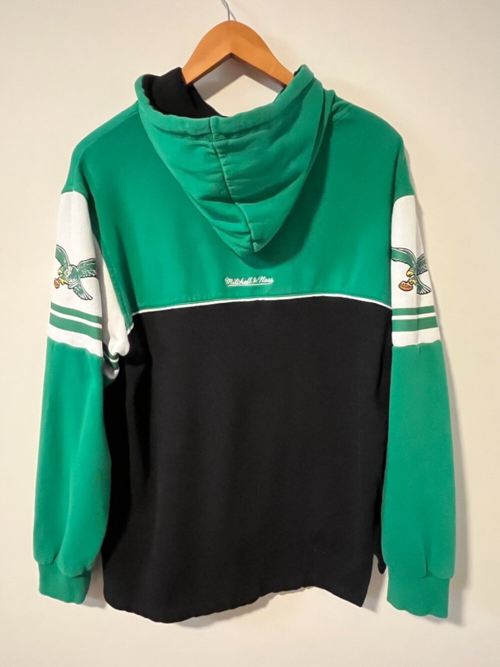 Mitchell & Ness Philadelphia Eagles NFL Hoodie Sweatshirt Throwbacks Green Black - Picture 2 of 13